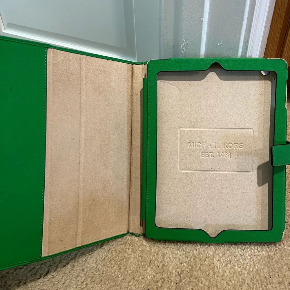 Green Michael Kors iPad Air Case